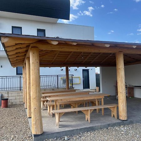 Villa Class Sinmartin  Exterior photo